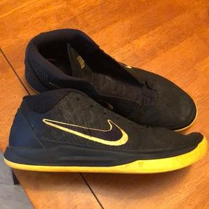 Nike Black Mamba